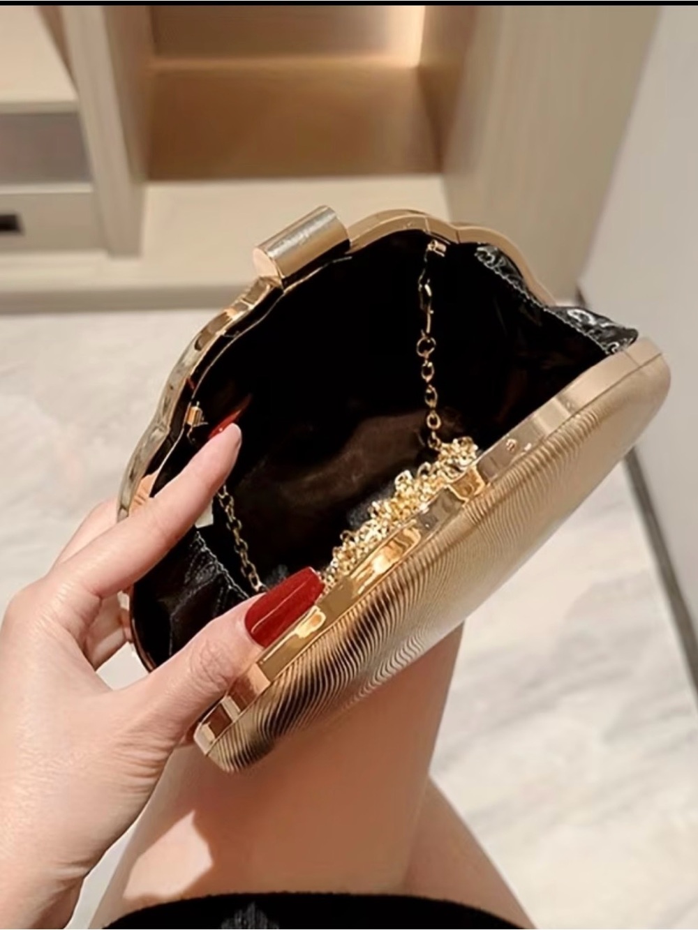 Gold Metallic Shell Clutch - Picture 2 of 4